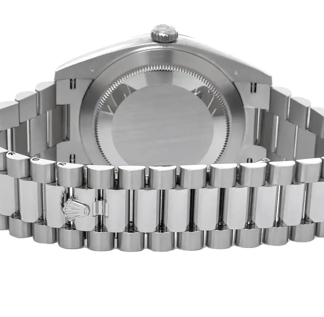 PrestigiousJewellers 228206 Rolex Good Very Day-Date 0515
